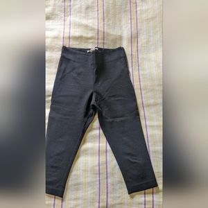 Urban outfitters stretch Capri